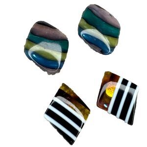 Vintage Lucite Earrings 2 Pair Clip On Blue & Green And Black, White &‎ Tortoise